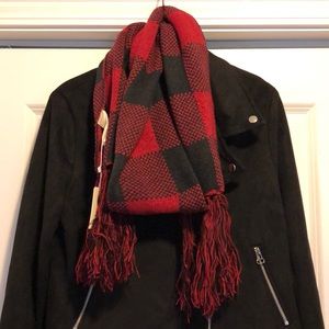 Black and red scarf